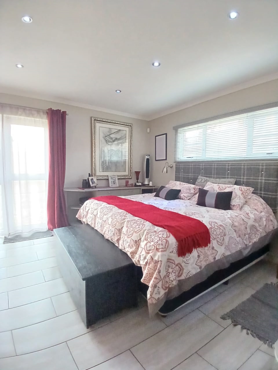 5 Bedroom Property for Sale in Sasolburg Ext 23 Free State